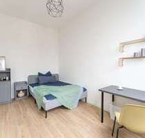 WG-Zimmer in Berlin 700,00 € 12 m²