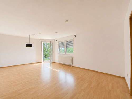 Foto - Wohnung zum Mieten in Wettenberg 720,00 € 72.09 m²