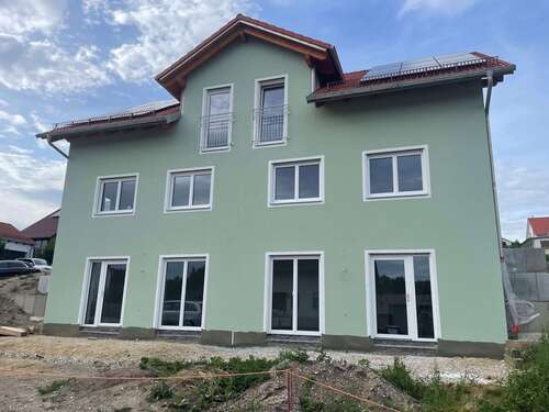 Foto - Haus zum Mieten in Hörgertshausen 1.750,00 € 140 m²