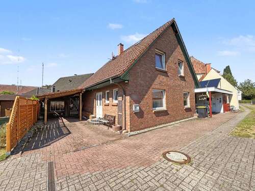 Foto - Haus zum Kaufen in Zeven 299.000,00 € 119.36 m²
