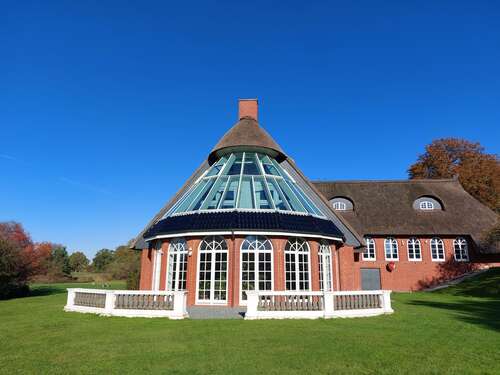 Foto - Haus zum Kaufen in Dersau 2.290.000,00 € 1211 m²