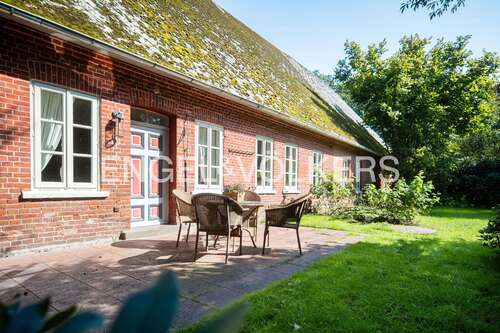 Foto - Haus zum Kaufen in Hemsbünde 895.000,00 € 348 m²