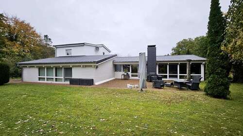 Foto - Haus zum Kaufen in Holste-Hellingst 379.000,00 € 247 m²