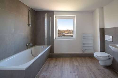 Foto - Wohnung zum Mieten in Borna 530,00 € 67 m²
