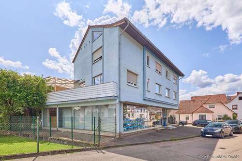 Foto - Haus zum Kaufen in Mosbach 655.000,00 € 275 m²