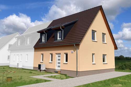 Foto - Haus zum Kaufen in Fredersdorf 469.000,00 € 115 m²