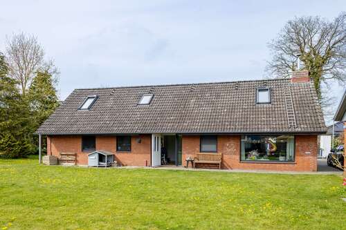Foto - Haus zum Kaufen in Klein Pampau 385.000,00 € 84.94 m²