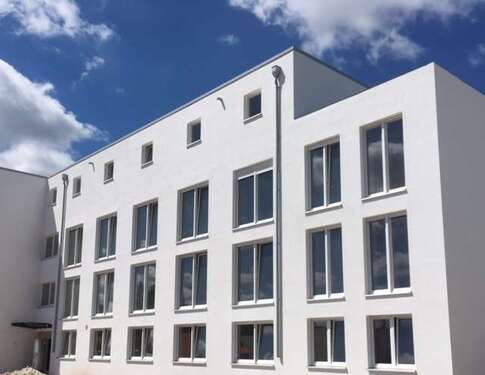 Foto - Wohnung zum Mieten in Niedersachsen - Garbsen 285,00 € 23.14 m²