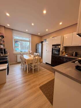 Foto - Wohnung zum Kaufen in Duisburg 175.000,00 € 95 m²