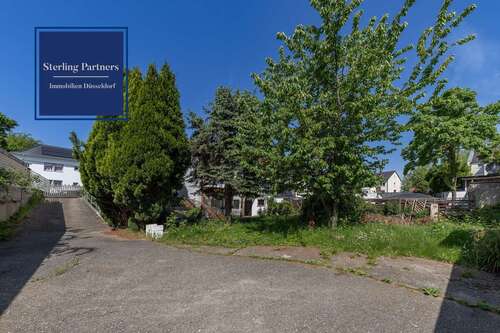 Foto - Grundstück zu verkaufen in Düsseldorf 698.000,00 € 731 m²