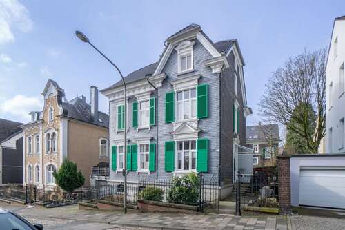 Foto - Haus zum Kaufen in Remscheid 479.000,00 € 233.58 m²