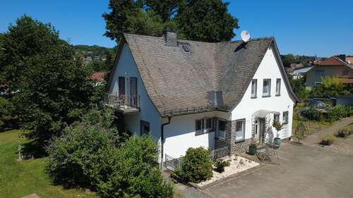 Foto - Haus zum Kaufen in Ortenberg 995.000,00 € 309 m²