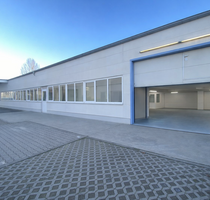 Halle in Berlin 18.623,75 € 1489.9 m²