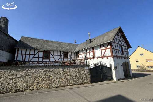 Foto - Haus zum Kaufen in Mörschbach 259.000,00 € 192 m²