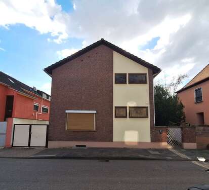 Foto - Haus zum Kaufen in Ludwigshafen 449.000,00 € 234 m²