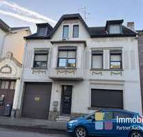 Haus zum Kaufen in Alsdorf 275.000,00 € 212 m²