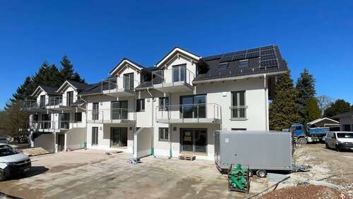 Foto - Wohnung zum Mieten in Neuching 1.090,00 € 60.47 m²