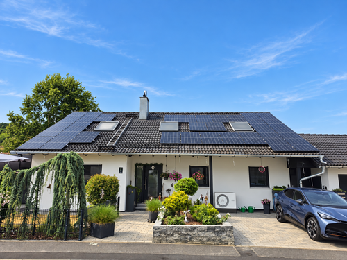 Foto - Haus zum Kaufen in Leinach 790.000,00 € 236 m²