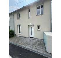 Haus zum Mieten in Siegen 1.300,00 € 125 m²