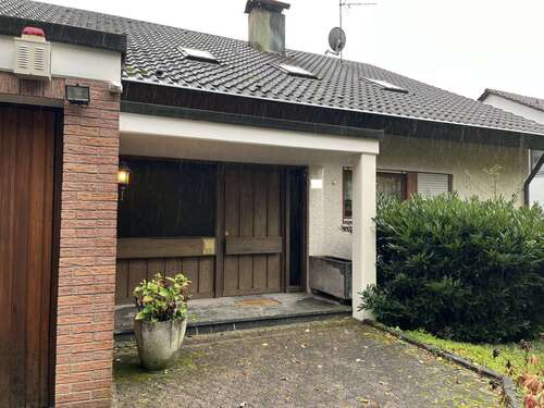 Foto - Haus zum Kaufen in Sindelfingen 859.000,00 € 185 m²