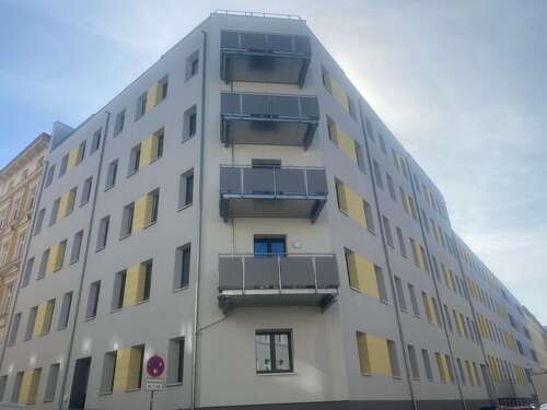 Foto - Wohnung zum Mieten in Halle 650,00 € 50.18 m²