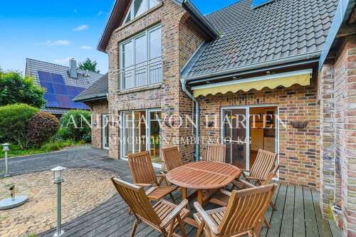 Foto - Haus zum Kaufen in Tangstedt 875.000,00 € 194 m²