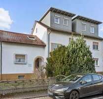 Haus zum Kaufen in Bruchköbel 850.000,00 € 297.92 m²