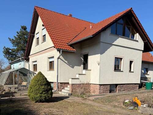 Foto - Haus zum Kaufen in Wettin-Löbejün 290.000,00 € 210 m²