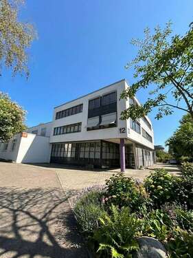 Foto - Büro in Ditzingen 3.300,00 € 395 m²