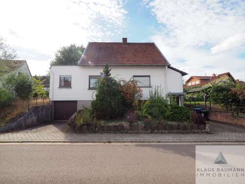 Foto - Haus zum Kaufen in Sankt Ingbert 195.000,00 € 105 m²