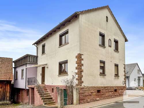 Foto - Haus zum Kaufen in Bischbrunn 125.000,00 € 134 m²