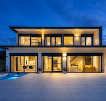 Haus zum Kaufen in Ebersbach an der Fils 1.590.000,00 € 304 m²