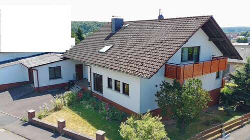 Foto - Haus zum Kaufen in Hungen 398.000,00 € 230 m²