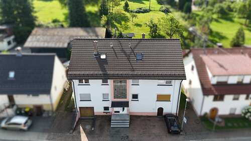 Foto - Haus zum Kaufen in Bad Herrenalb 750.000,00 € 291 m²