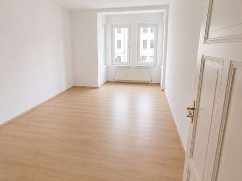 Foto - Wohnung zum Mieten in Magdeburg 620,00 € 90 m²