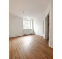 Wohnung zum Mieten in Chemnitz 255,00 € 42 m²