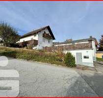 Haus zum Kaufen in Grafenau 230.000,00 € 212 m²