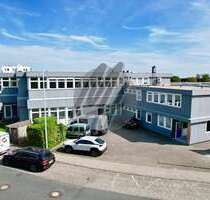 Büro in Friedrichsdorf 3.600,00 € 400 m²