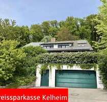 Haus zum Kaufen in Kelheim 650.000,00 € 245 m²