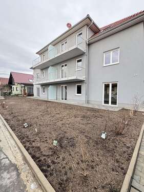 Foto - Wohnung zum Mieten in Coswig 1.562,00 € 125 m²
