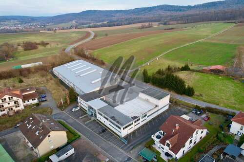 Foto - Halle in Langenselbold 2.700.000,00 € 4650 m²