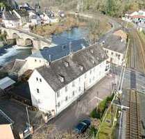 Haus zum Kaufen in Runkel 360.000,00 € 290 m²