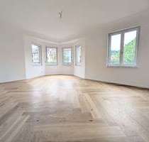 Wohnung zum Mieten in Stuttgart 2.700,00 € 122 m²