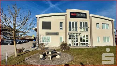 Foto - Büro in Saaldorf-Surheim 650,00 € 68 m²