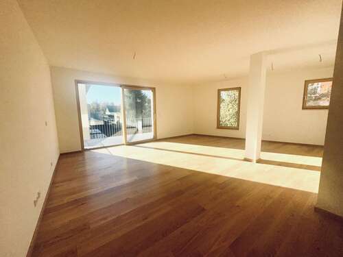 Foto - Wohnung zum Mieten in Markkleeberg 2.490,00 € 126 m²