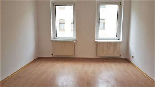 Foto - Wohnung zum Mieten in Halle 400,00 € 60 m²