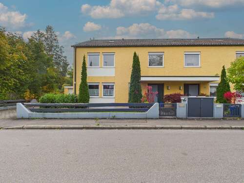Foto - Haus zum Mieten in Germering 2.500,00 € 157 m²