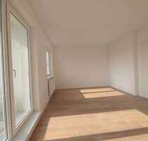 Wohnung zum Mieten in Halle 825,00 € 103 m²