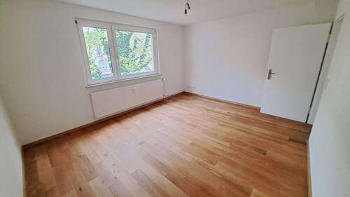 Foto - Wohnung zum Mieten in Frankfurt 607,66 € 31 m²