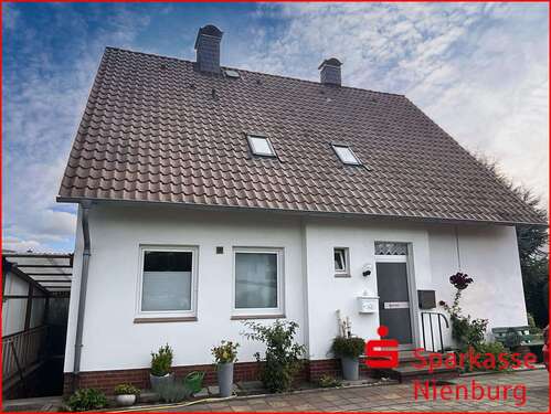 Foto - Haus zum Kaufen in Stolzenau 150.000,00 € 130 m²